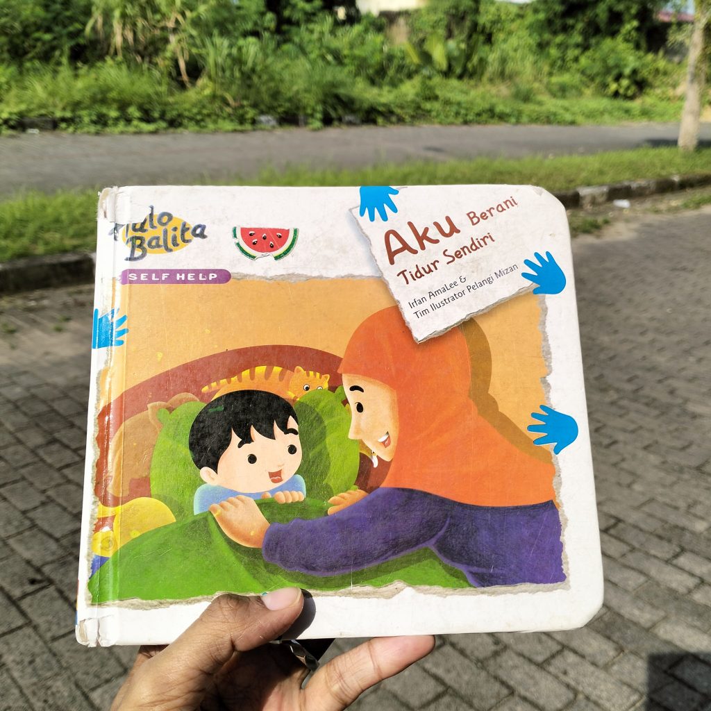 Review Buku Seri Halo Balita – Aku Berani Tidur Sendiri
