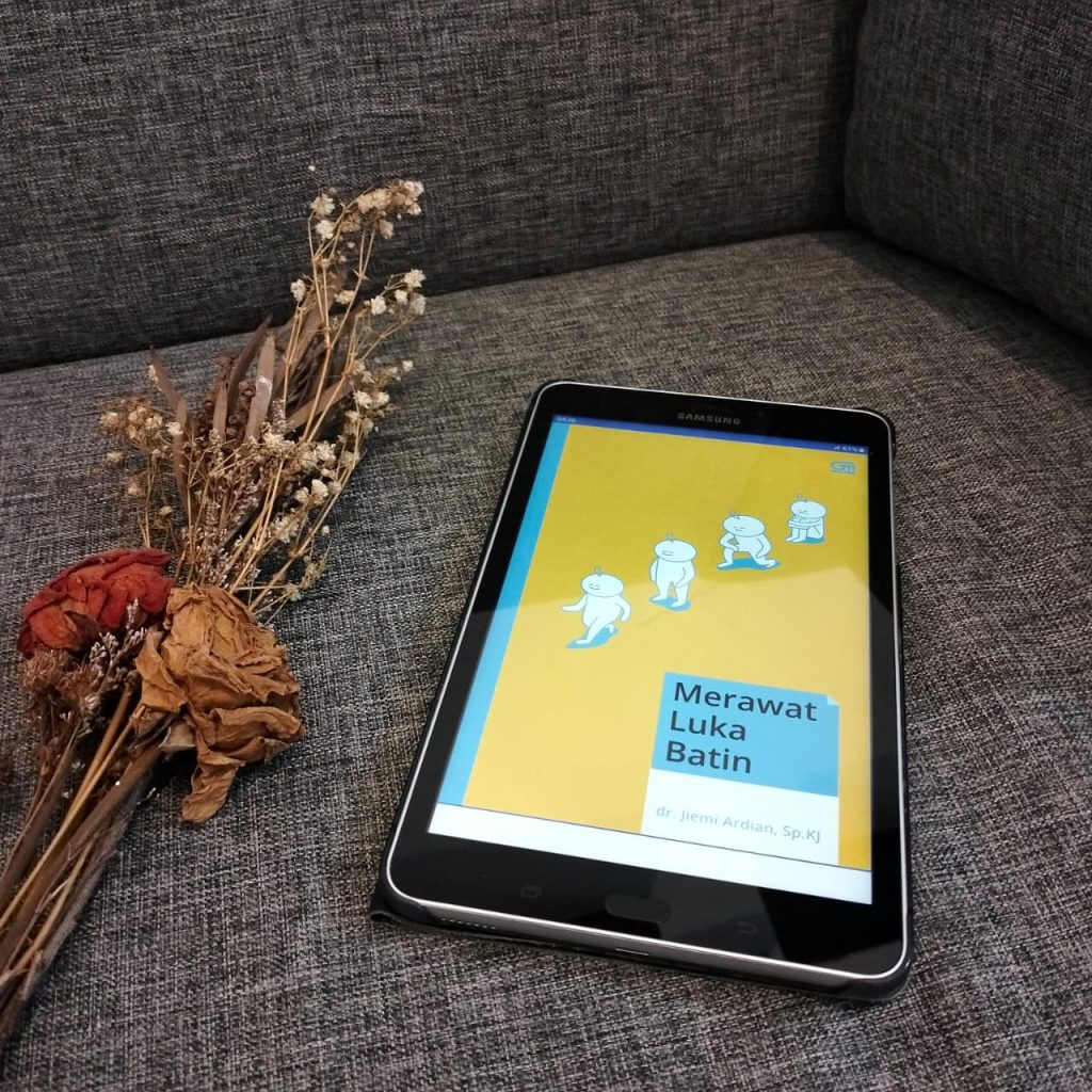 Review Buku Merawat Luka Batin