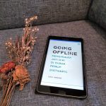 Review Going Offline: Menemukan Jati Diri di Dunia Penuh Distraksi