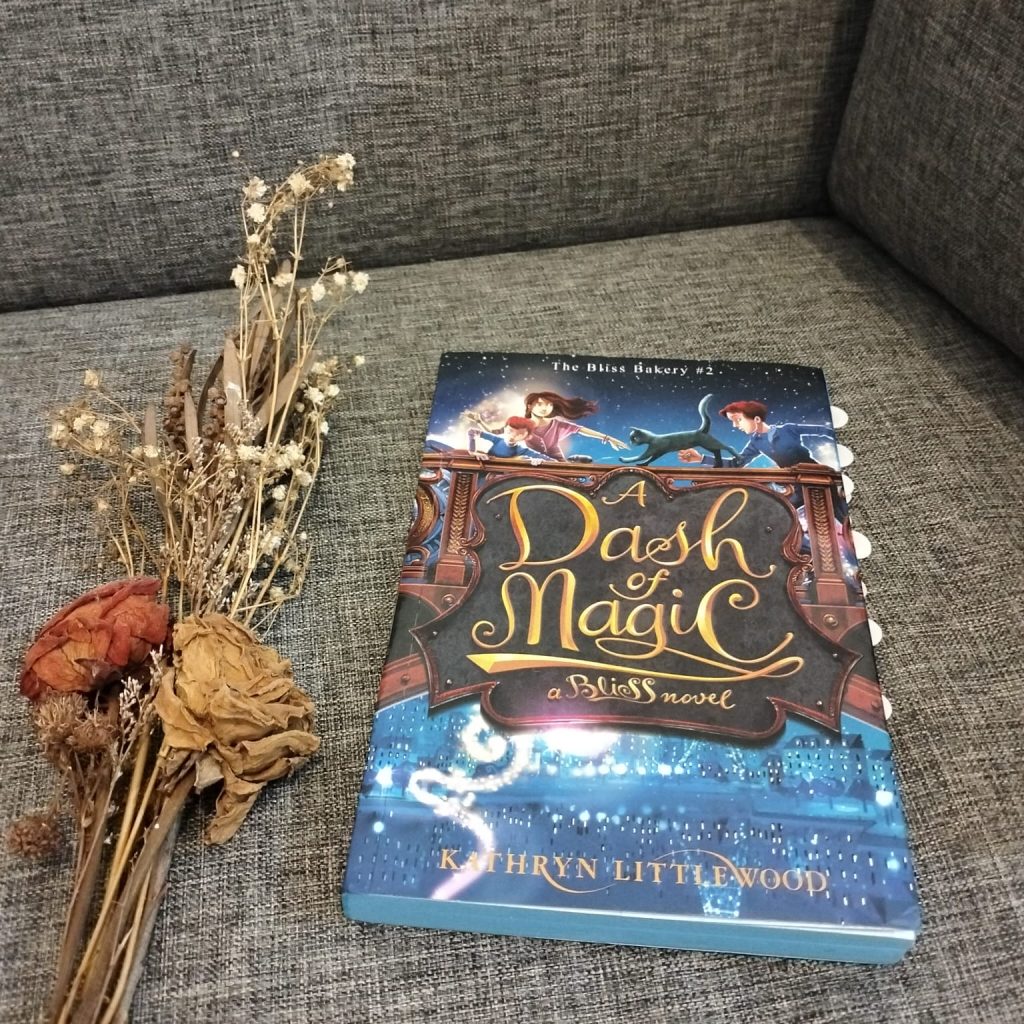 Review Buku A Dash of Magic â The Bliss Bakery #2