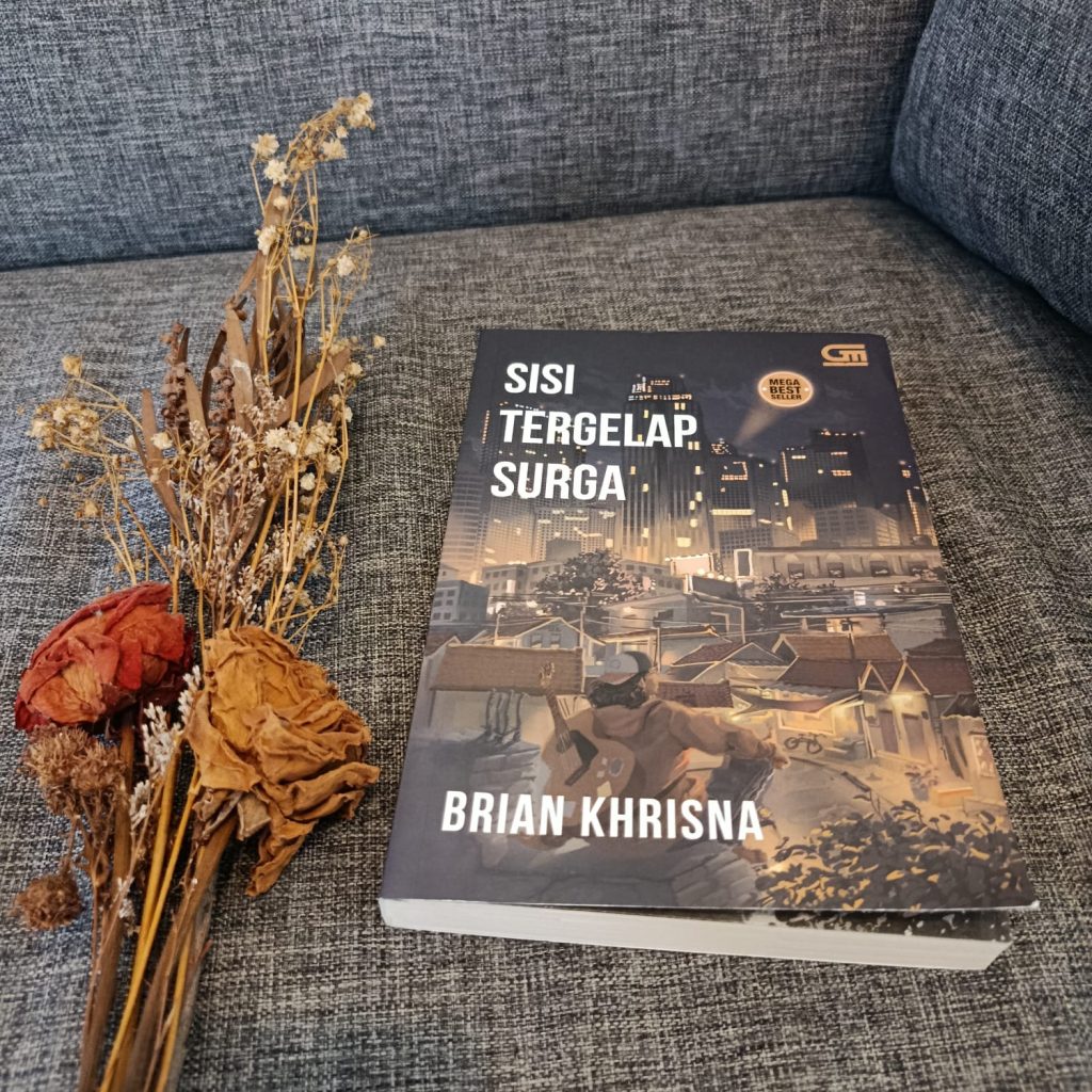 Review Buku Sisi Tergelap Surga